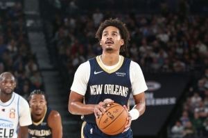 毫无状态!普尔11中2仅拿11分1板3助1断 正负值-26最低